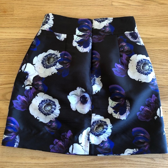 J Crew printed skirt - Picture 2 of 3